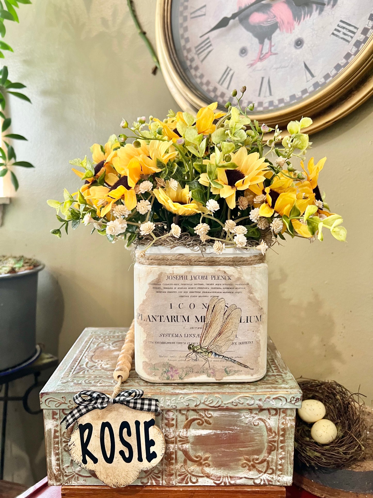 Sunflower artificial flower arrangement